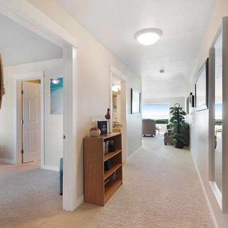 Daydreaming Apartment Westport Exterior photo